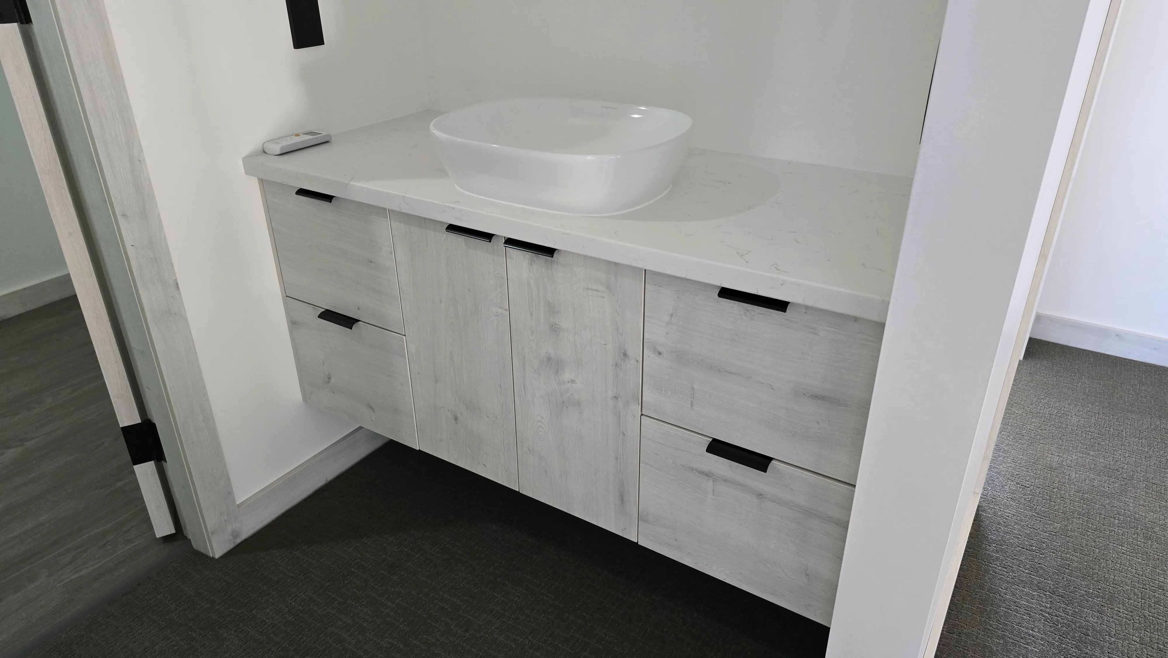 Baños — Cabinet Deluxe Cuauhtémoc