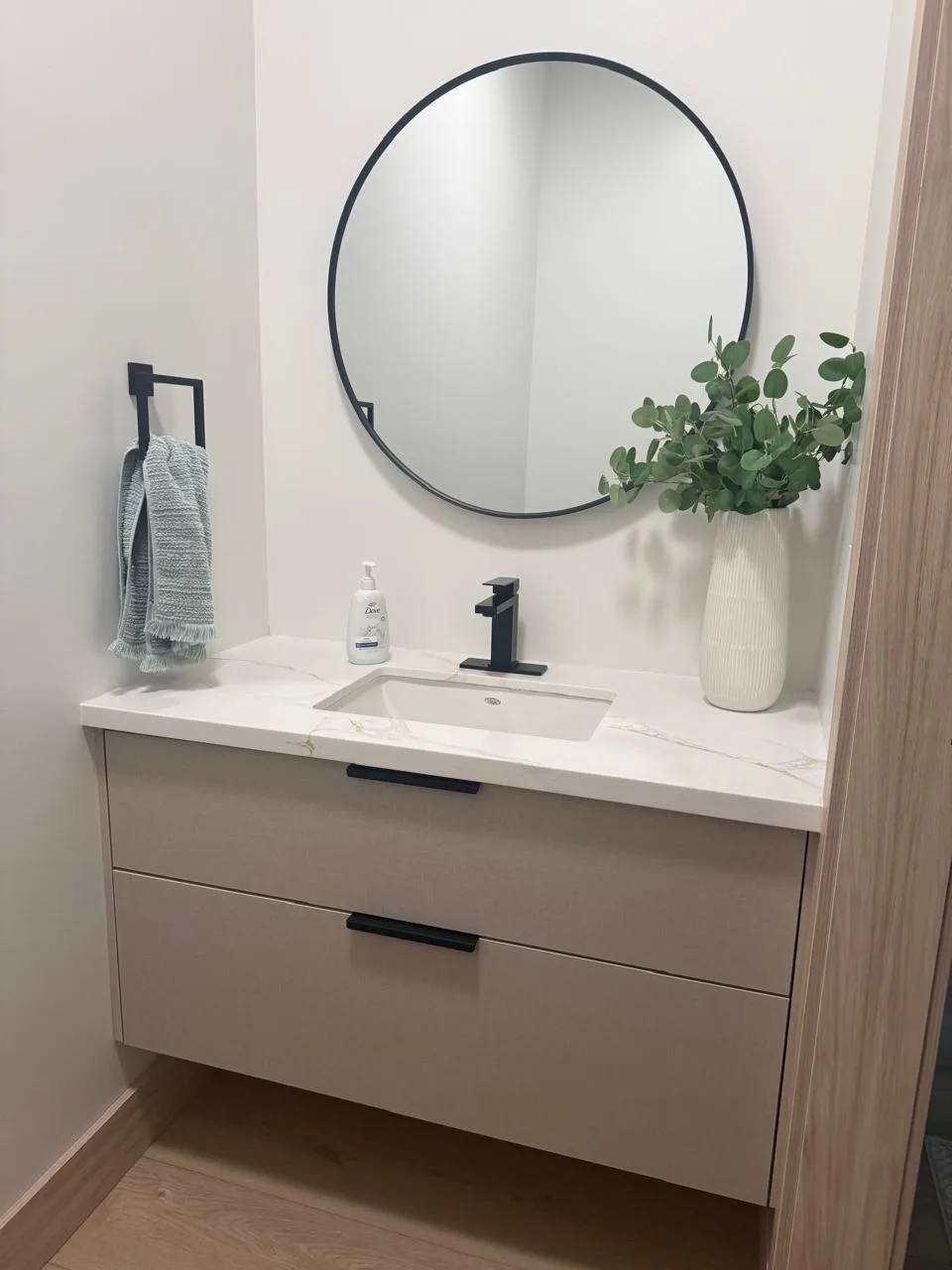 Baños — Cabinet Deluxe Cuauhtémoc