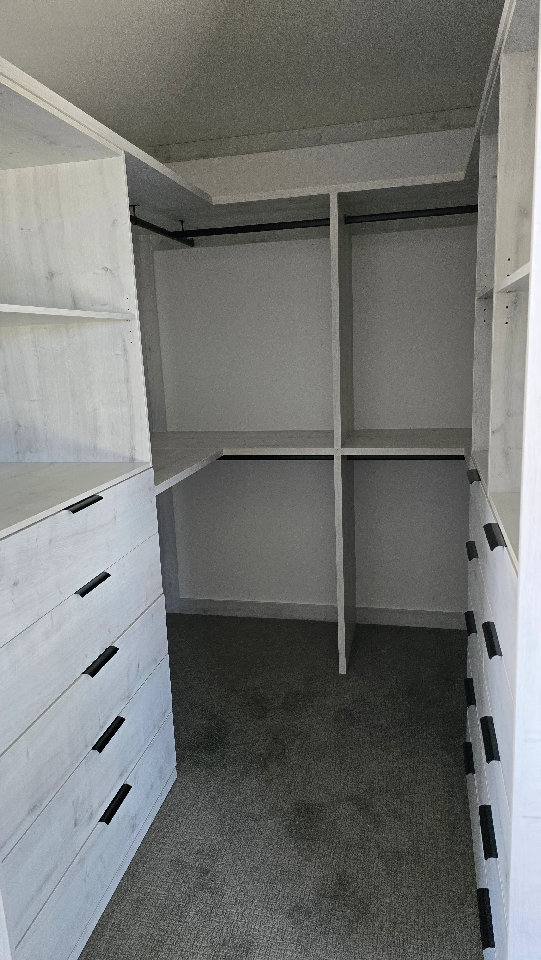 Closets y Recámaras — Cabinet Deluxe Cuauhtémoc