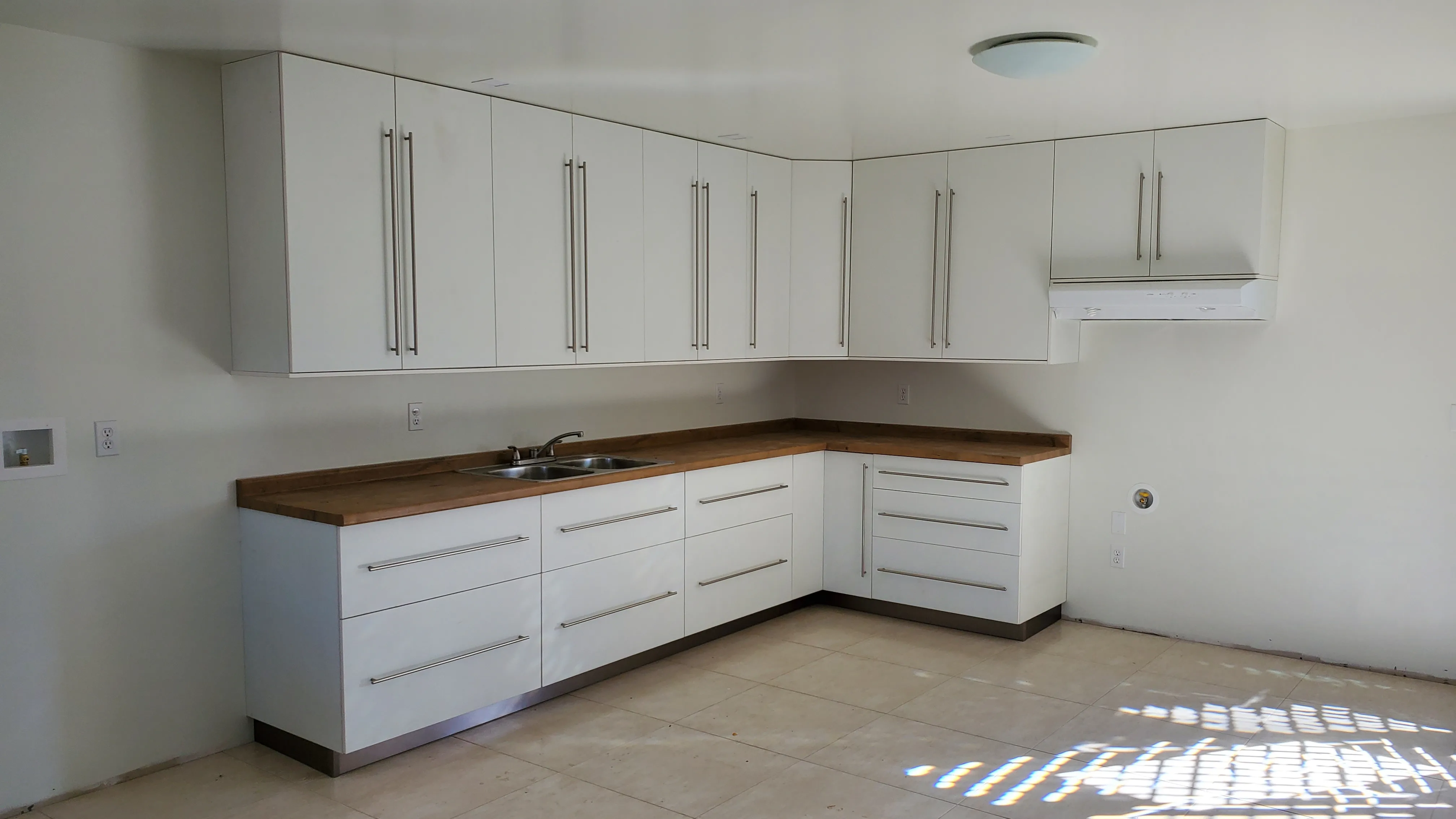 Cocinas Integrales — Cabinet Deluxe Cuauhtémoc
