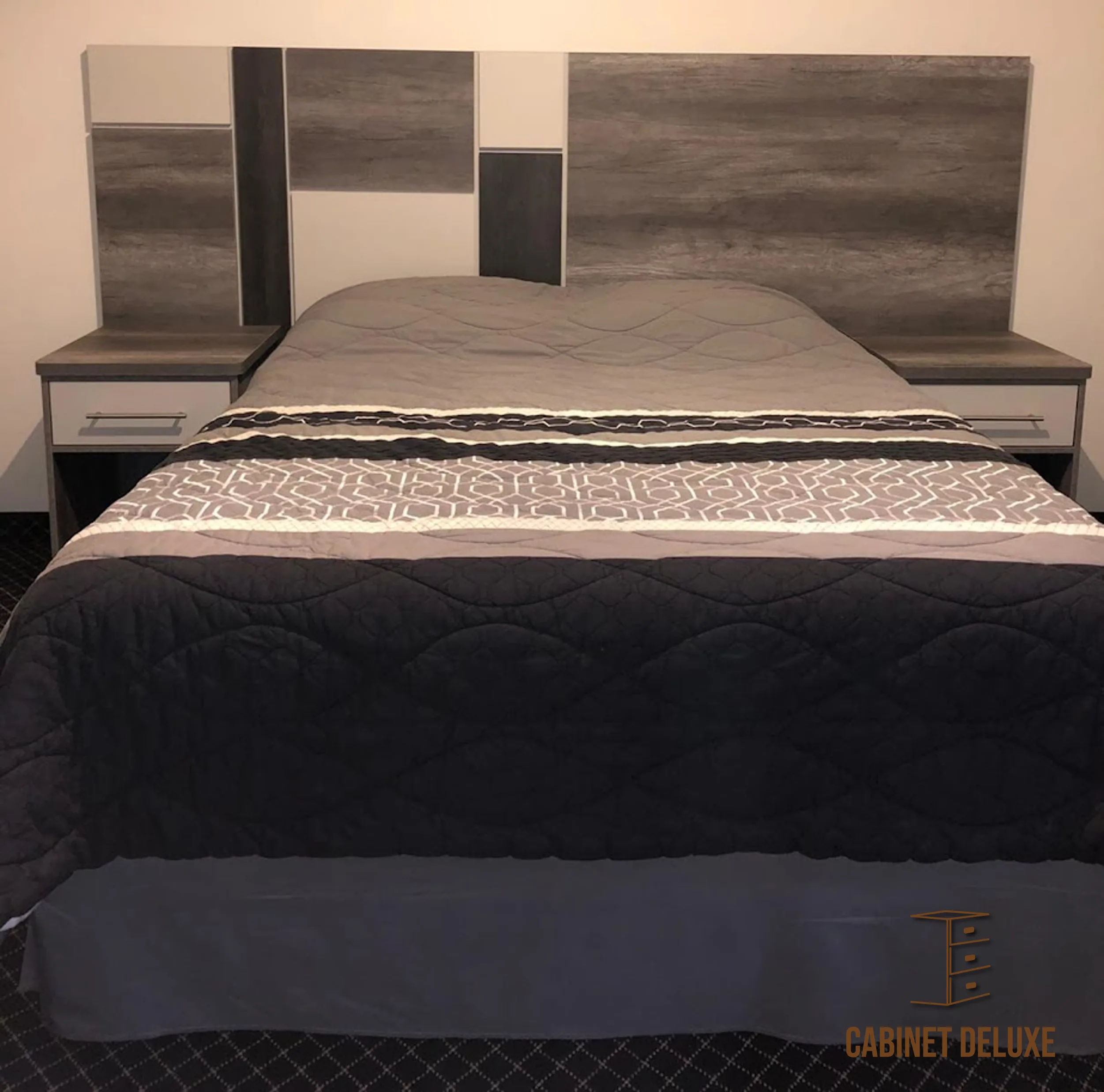 Dormitorios — Cabinet Deluxe Cuauhtémoc
