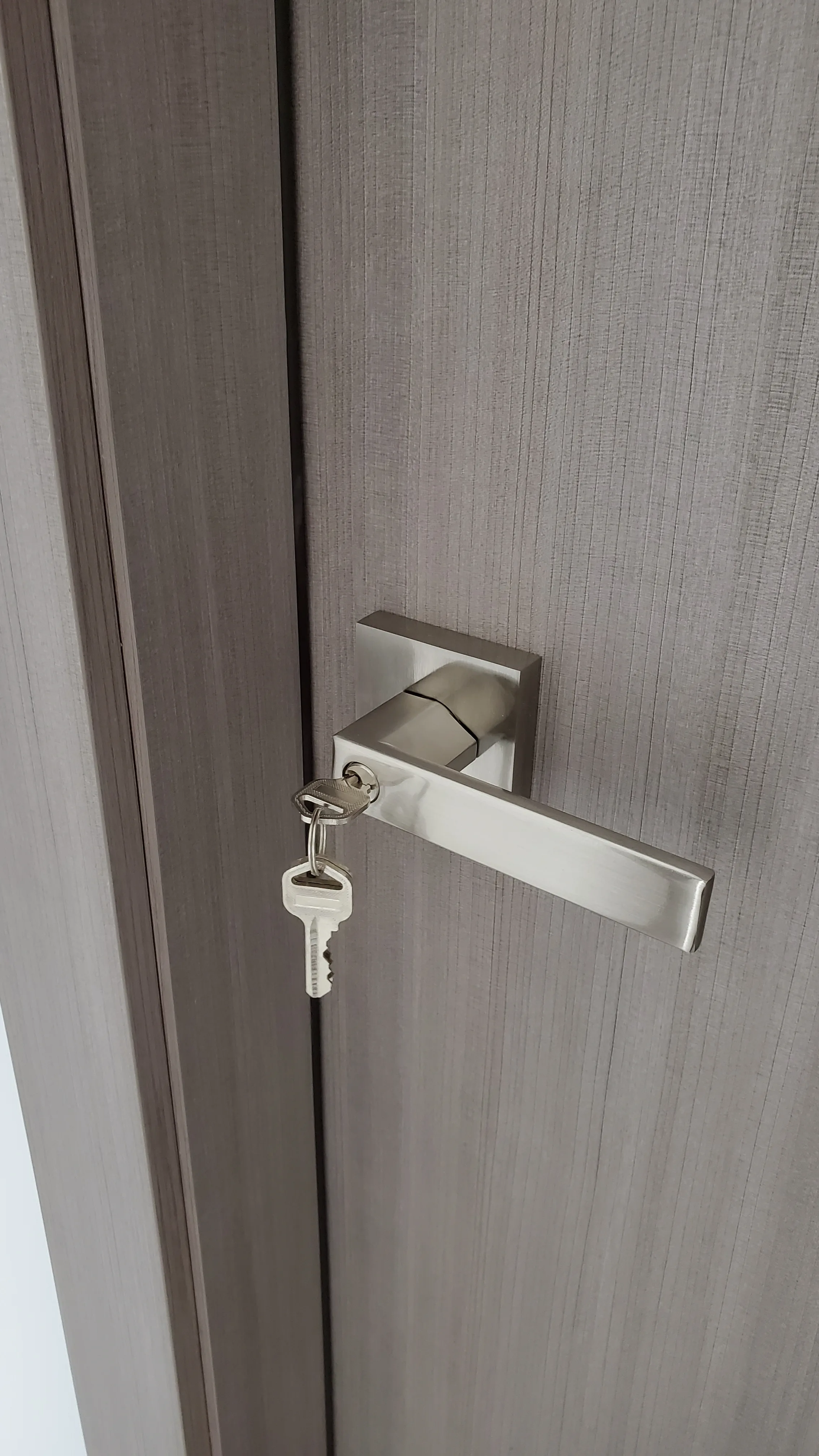 Puertas y Molduras — Cabinet Deluxe Cuauhtémoc