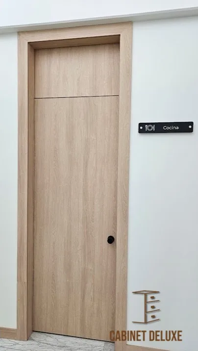 Puertas y Molduras — Cabinet Deluxe Cuauhtémoc